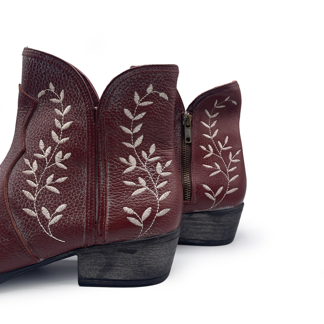 Sterling River Women's Burgundy Leather Ankle Boots, 8 UK