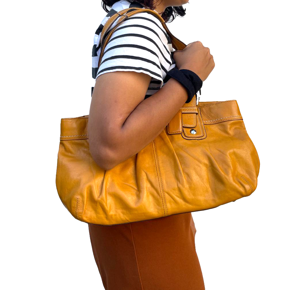 Coach Leather Mustard Soulder Bag